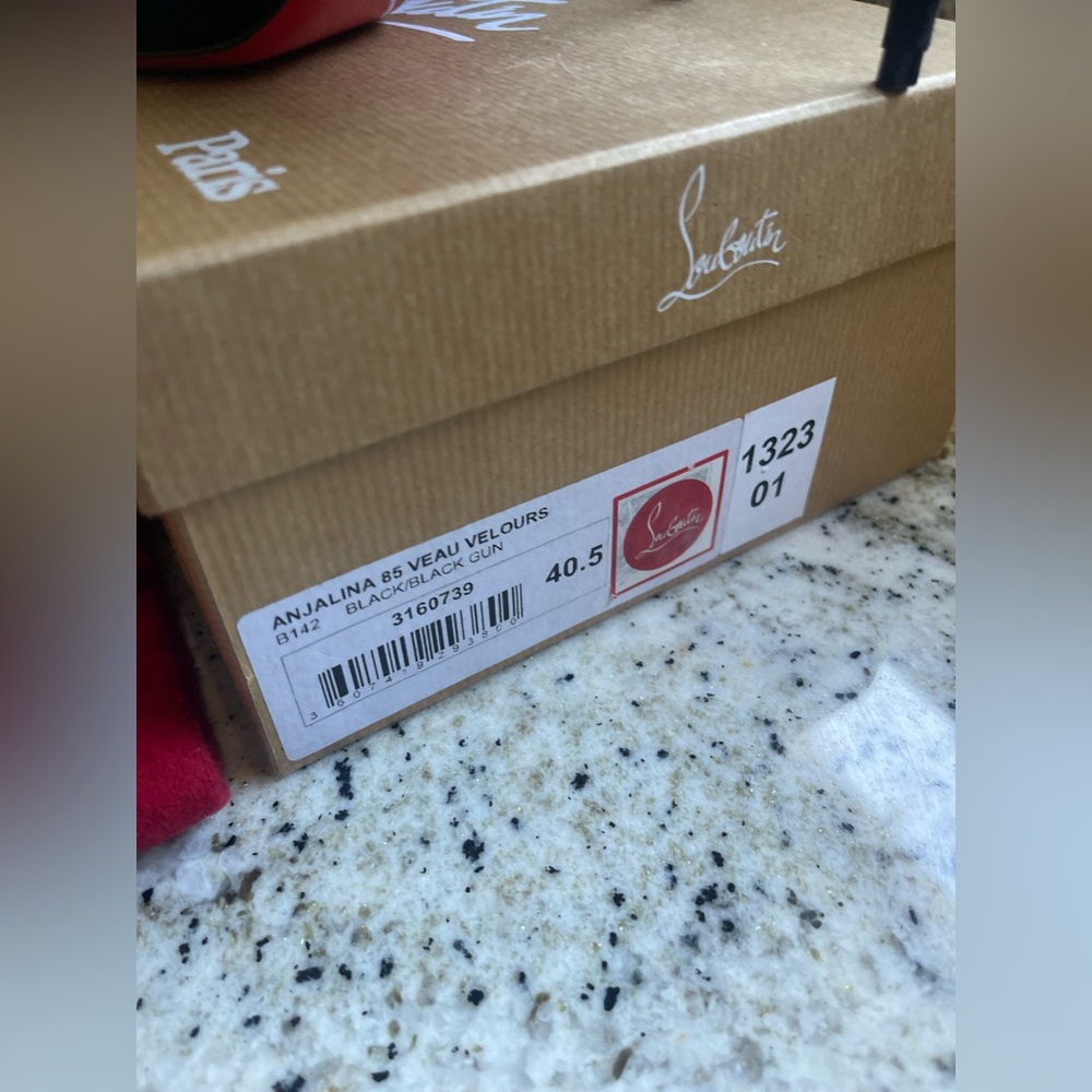 Christian Louboutin Women's Black Spike Studded Heels / Size: 40.5/ 9.5 in US - Picture 10 of 14